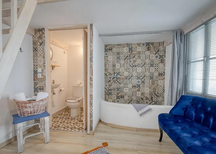 Ξενοδοχείο με διαμερίσματα Mascot Boutique Rhodes City